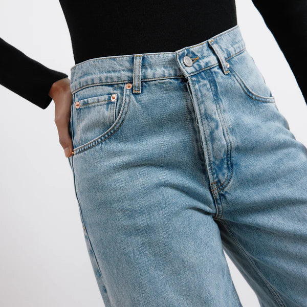 Light Wash Turn Up Jeans