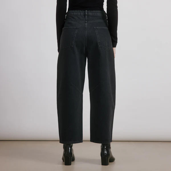 Black Mid-Rise Barrel Jean